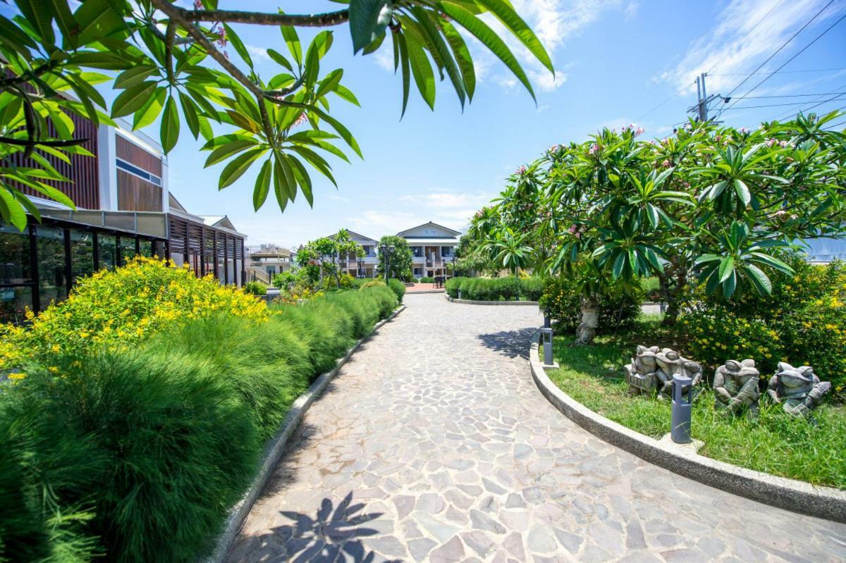 Outline B&B Xiaoliuqiu Luaran gambar